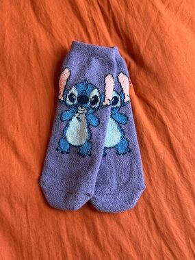 NWOT Disney Stitch Fuzzy Ankle Socks